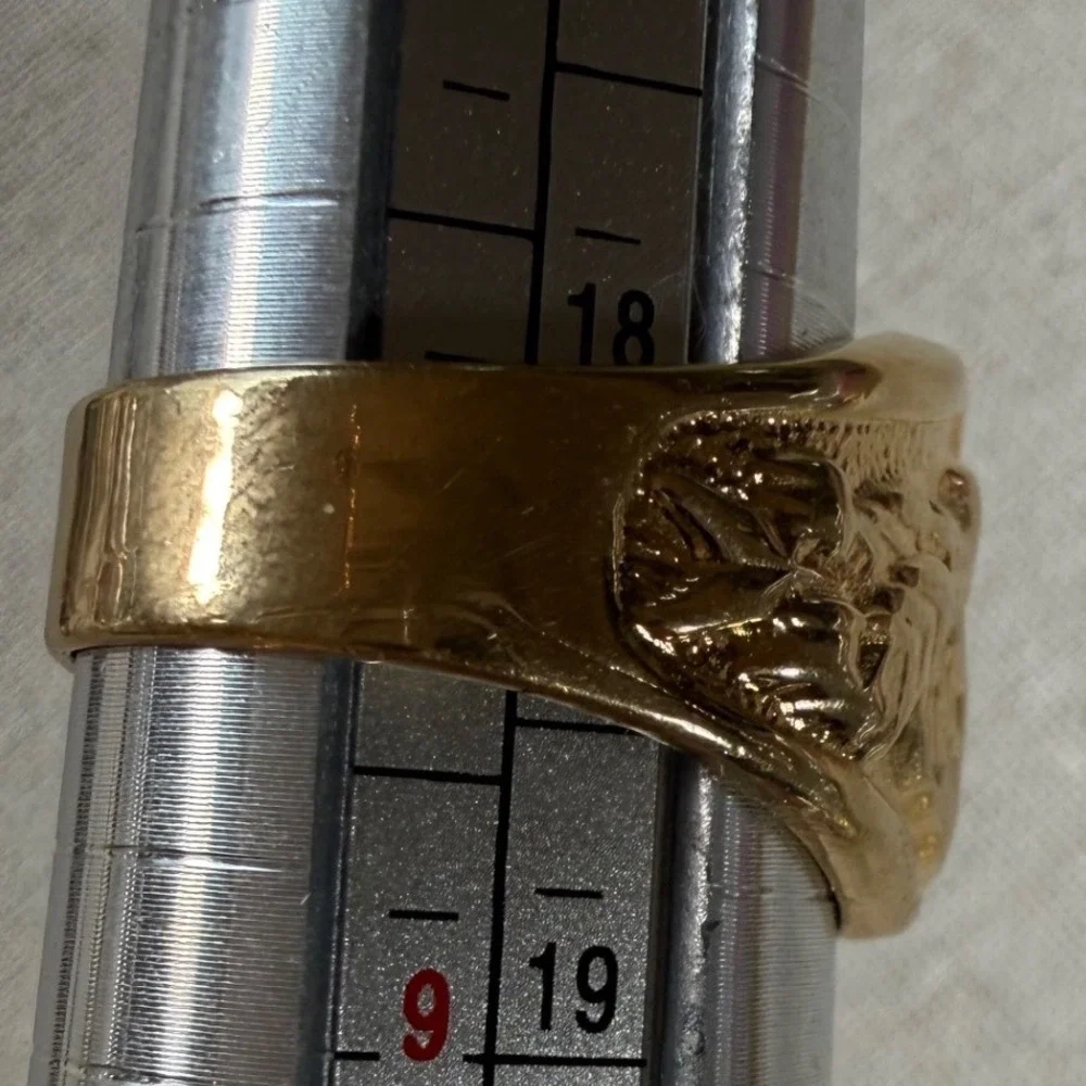 Vintage Seta‎ Mens Gold Tone Eagle Signet Ring Cubic Zirconia Size 8.25 Sopranos